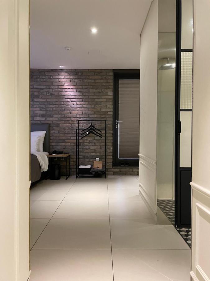 Hotel Gaden Suwon Esterno foto