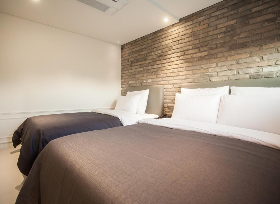 Hotel Gaden Suwon Esterno foto
