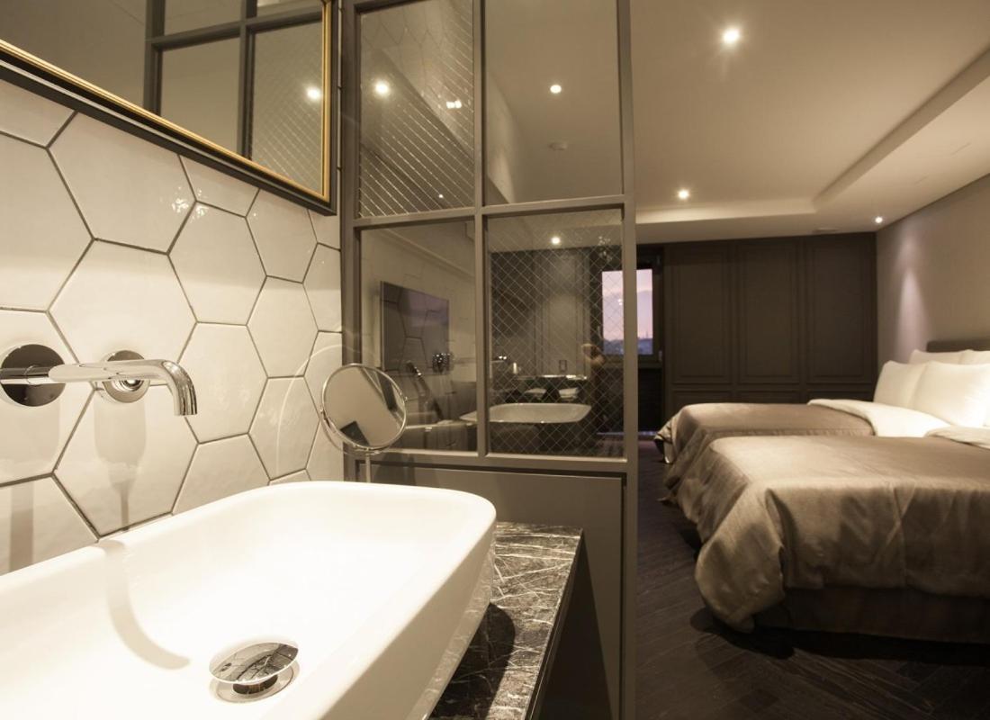 Hotel Gaden Suwon Esterno foto