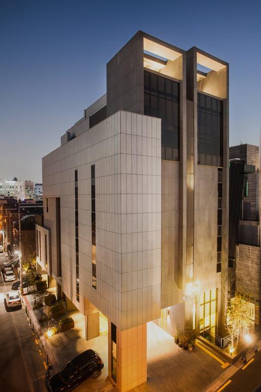 Hotel Gaden Suwon Esterno foto