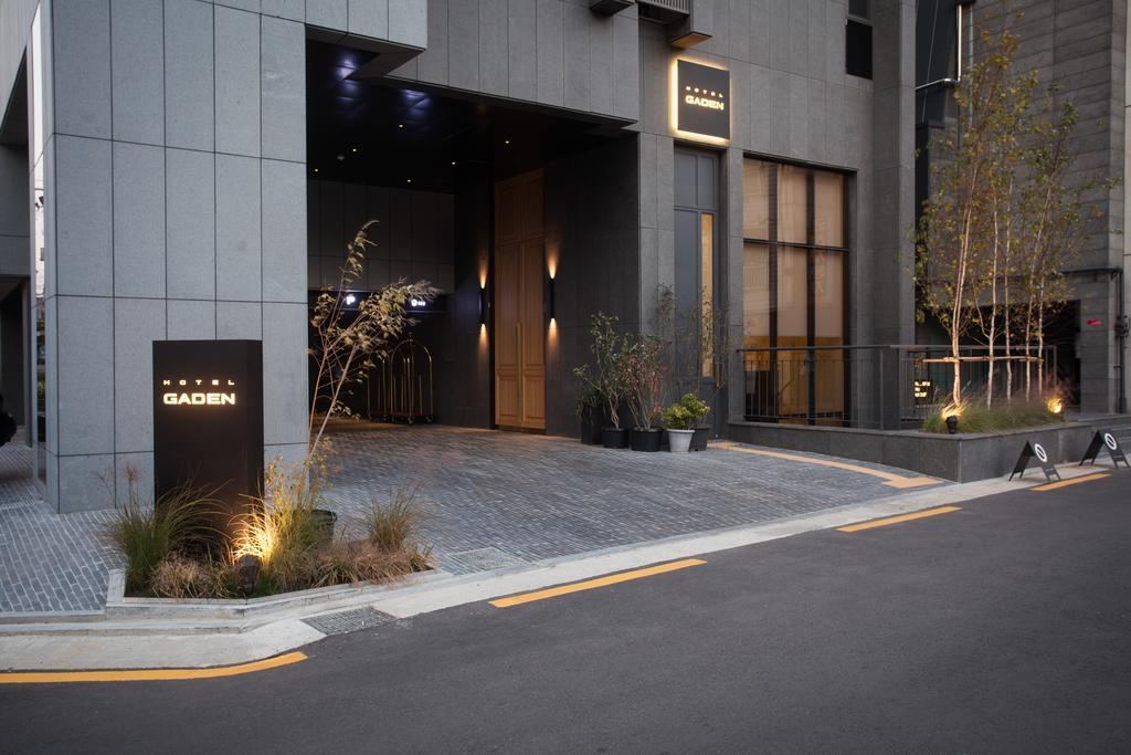 Hotel Gaden Suwon Esterno foto