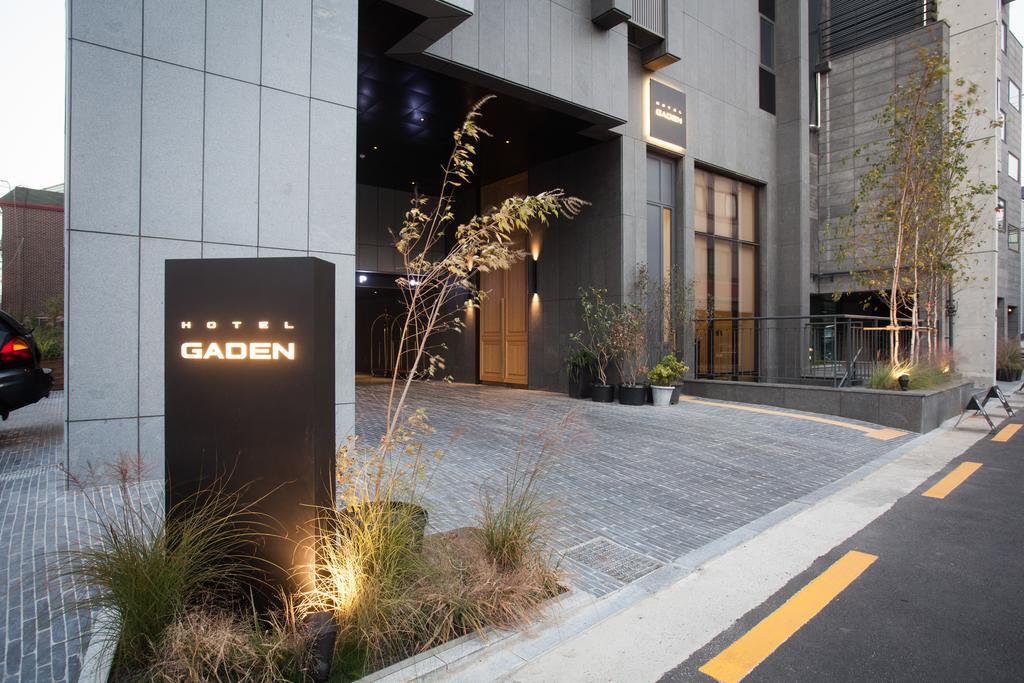 Hotel Gaden Suwon Esterno foto