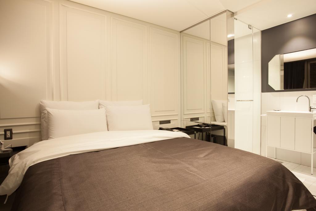 Hotel Gaden Suwon Esterno foto